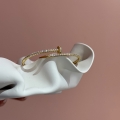 Bransoletka gwóźdź złota sztywna