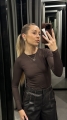 kolczyki w stylu Hailey Bieber paseczki blaszki