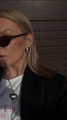 kolczyki w stylu Hailey Bieber paseczki blaszki